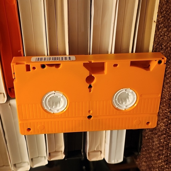 VHS TAPE - Picture 5 of 6